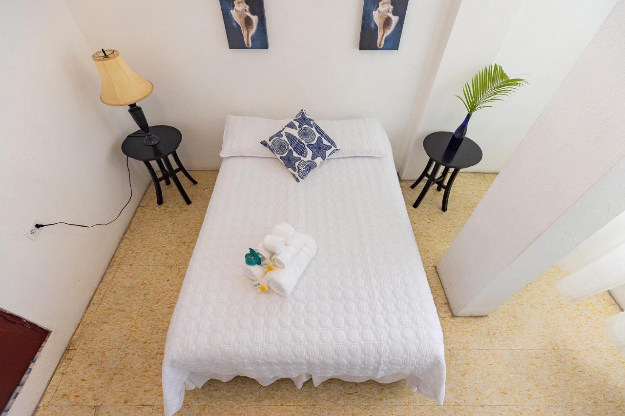 Vieques Tropical Guest House Экстерьер фото